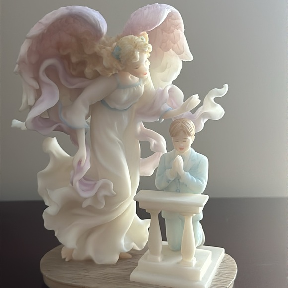 New Seraphim Classics May God Bless You “Communion Boy Figure” item#81806 NO BOX - Picture 2 of 6